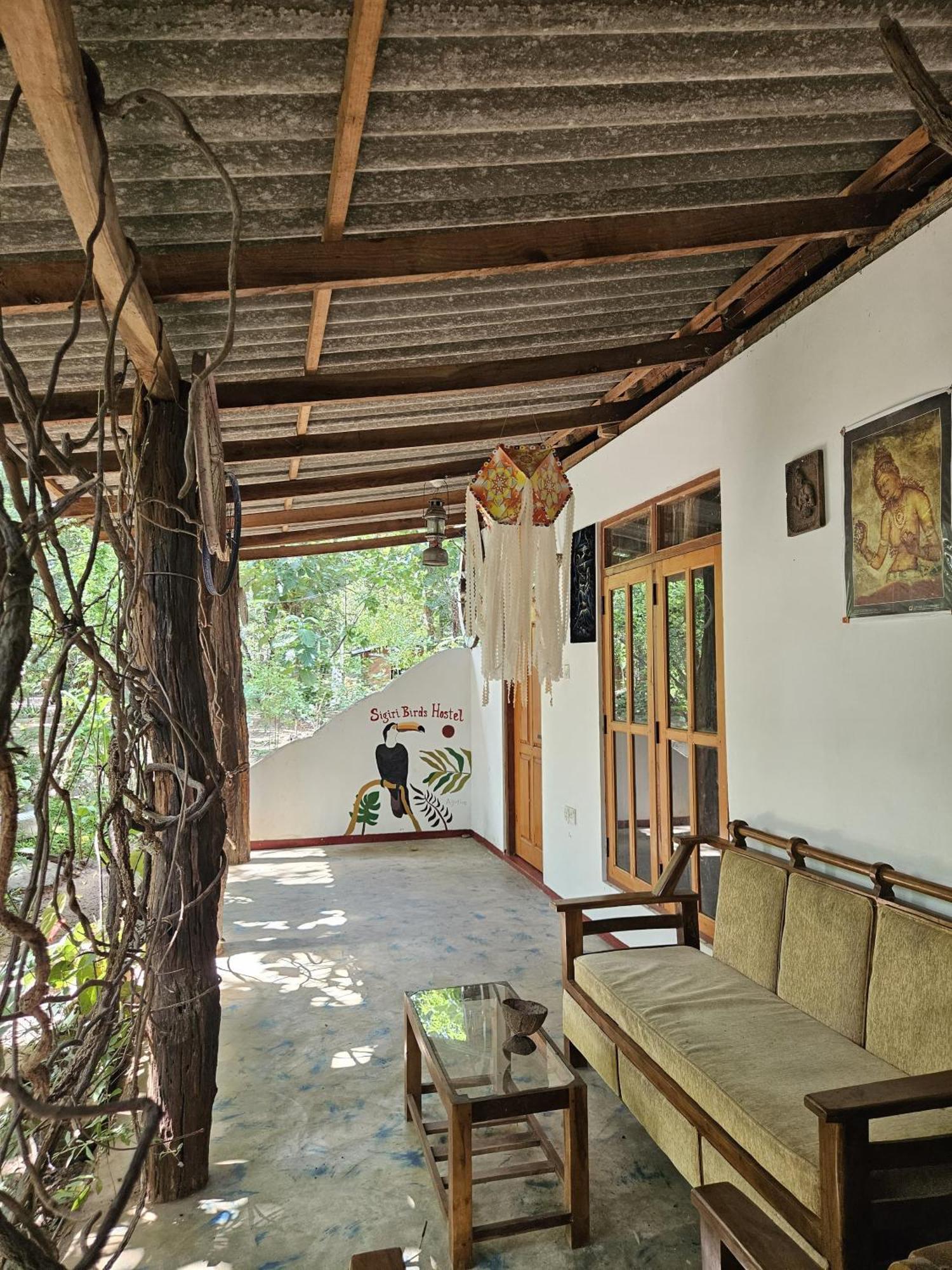 Sigiri Birds Hostel Sigiriya Eksteriør bilde