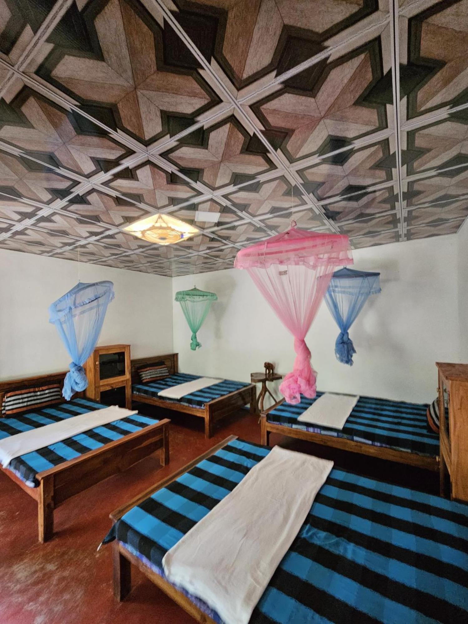 Sigiri Birds Hostel Sigiriya Rom bilde